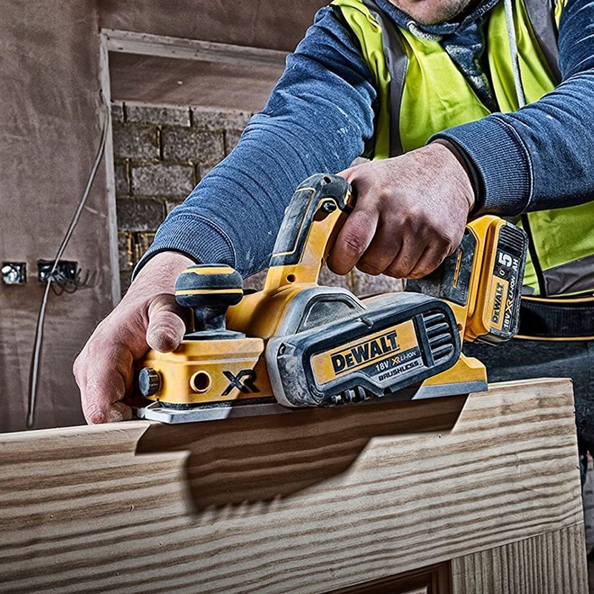 DeWalt DCKT4T10P4 18V XR 10-Piece Cordless Power Tool Kit – 3 x 5.0Ah Batteries & ToughSystem Box
