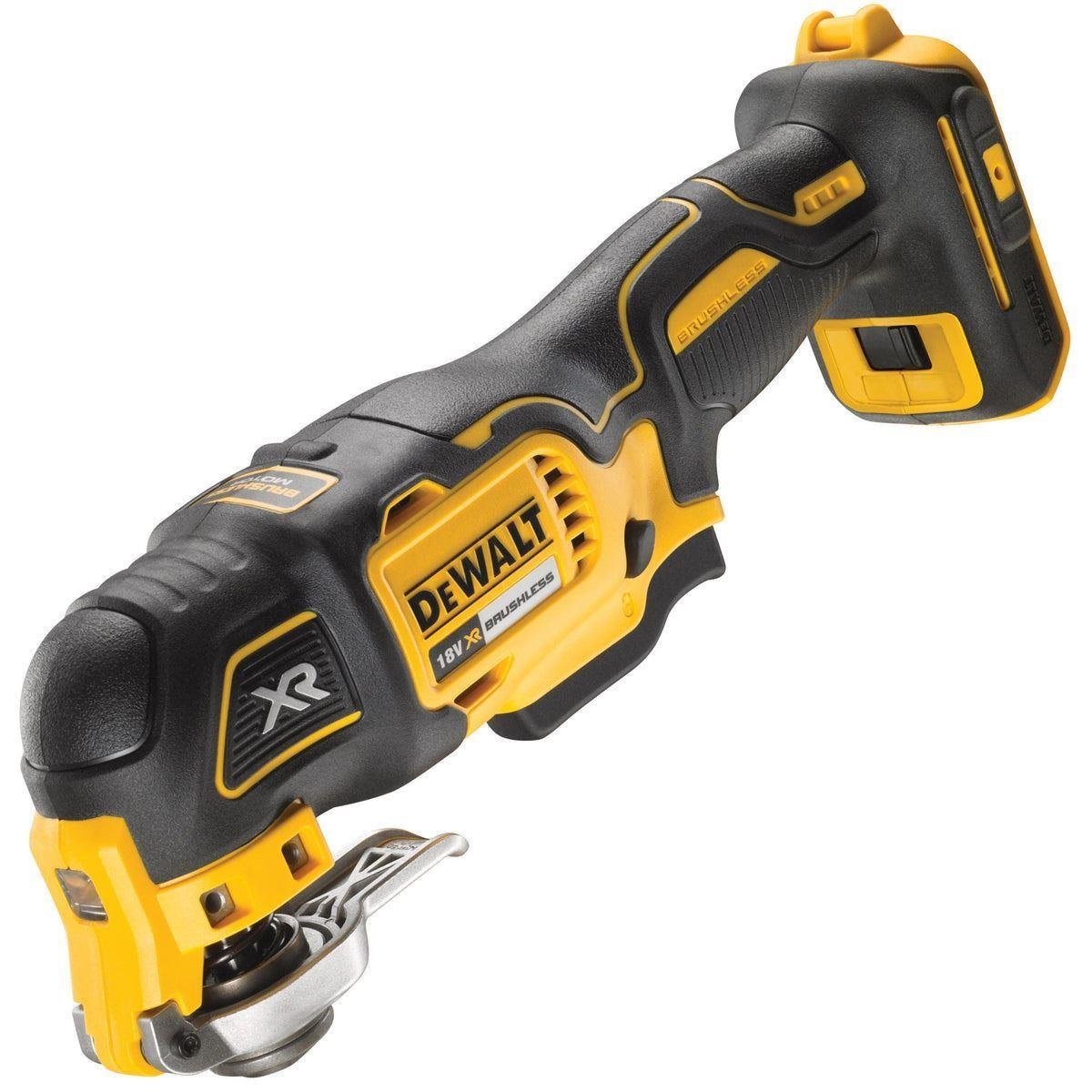 DeWalt T4TKIT-1067 18V 18-Piece Cordless Combo Kit – 5 x Batteries & Charger