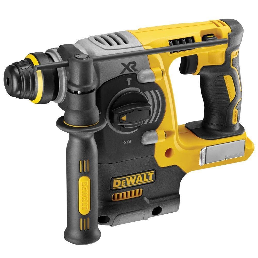 DeWalt T4TKIT-1067 18V 18-Piece Cordless Combo Kit – 5 x Batteries & Charger