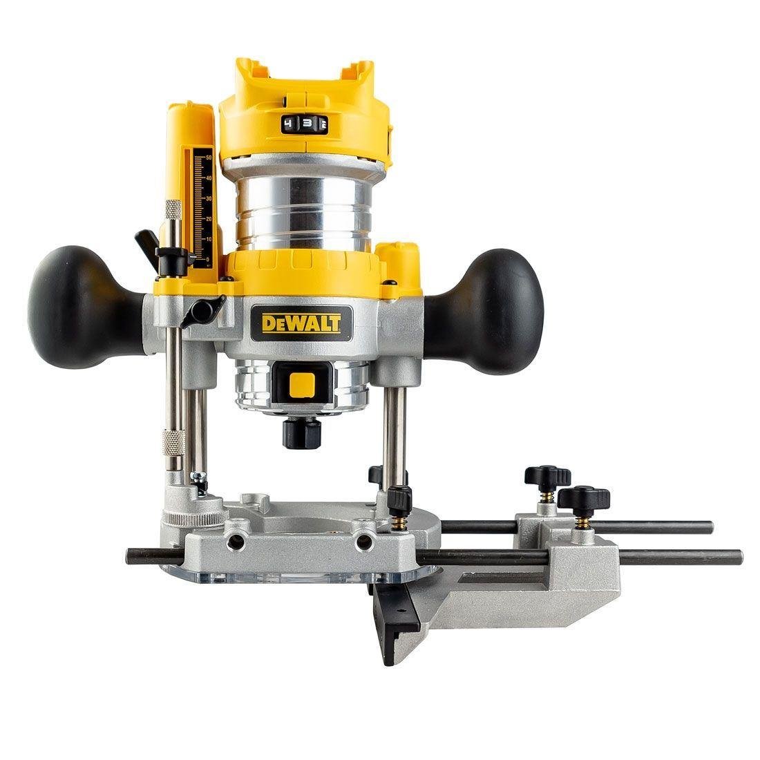 DeWalt T4TKIT-1307 18V 18-Piece Cordless Combo Kit – 5 x Batteries & Charger
