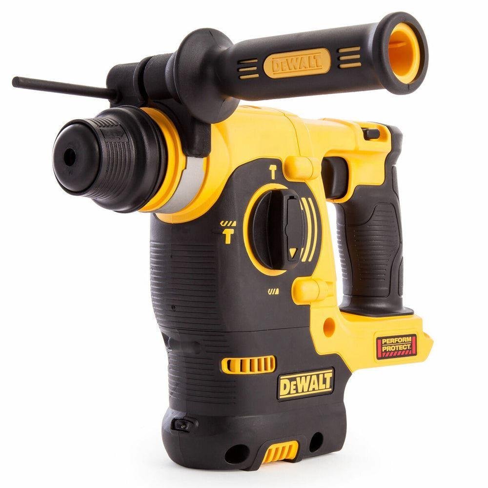 DeWalt T4TKIT-1317 18V 12-Piece Cordless Combo Kit – 4 x Batteries & Charger